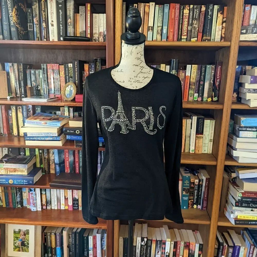 𝅺hello Paris Eiffel tower rhinestone black light knit sweater sz 4 euc